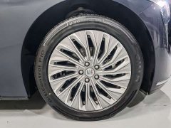 Buick Zhijing L7 Extended Range Avvia - ფოტო 17