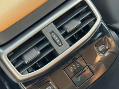 Lexus RX 350h AWD Premium Edition - ფოტო 12