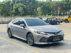 Toyota Camry 2.5G Luxury Edition - photo 3