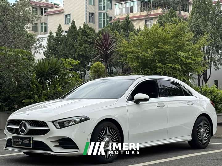Mercedes-Benz A-Class Facelift A 200 L Sport Sedan Fashion Edition