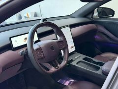 NIO ET5 75kWh - ფოტო 9