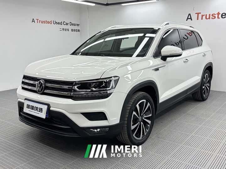 Volkswagen Touareg 280TSI FWD Luxury Edition - car from China