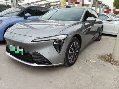 Buick Zhijing L7 EREV Luxury Xiaoyao Smart Driving Edition - photo 1