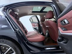 BMW 3 Series 320Li M Sport Package - ფოტო 17