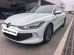 Volkswagen Lingdu L 280TSI DSG Dazzling Red Edition - photo 1