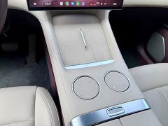 Xiaomi YU7 Four-Wheel Drive Max Edition - ფოტო 10