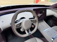 Xiaomi YU7 Four-Wheel Drive Max Edition - ფოტო 9