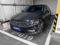 Volkswagen Magotan 2 Million Units Commemorative Edition 330TSI DSG Luxury - фото 1