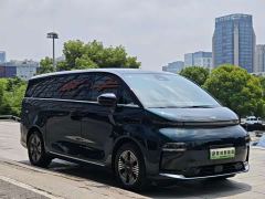 LEVC L380 140-Degree 6-Seat AWD Ultra - photo 6