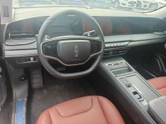 Lincoln Z 2.0T Premier - photo 11