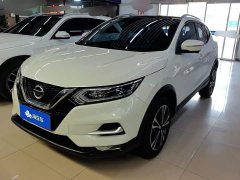 Nissan Qashqai 2.0L CVT XV Premium Luxury - photo 1