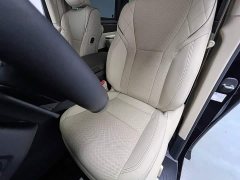 Toyota Alphard Hybrid 2.5L Premium Edition - фото 4