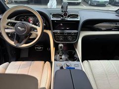 Bentley Bentayga 4.0T V8 Long Wheelbase Elegance Edition - ფოტო 5