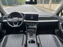 Volkswagen Tiguan L 330TSI Automatic FWD R-Line Comfort Edition - photo 9