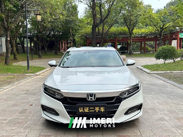 Honda Accord 260TURBO Luxury National V - автомобиль из Китая