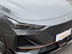 Changan UNI-V 1.5T Sport Edition - фото 4