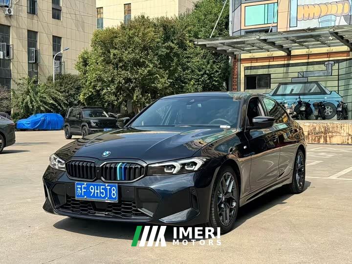 BMW 3 Series 330i M Sport Night Edition Package