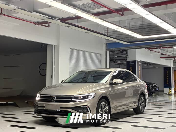 Volkswagen Bora 200TSI DSG Comfort Pro