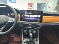 Volkswagen Bora 200TSI DSG Comfort Pro - ფოტო 11