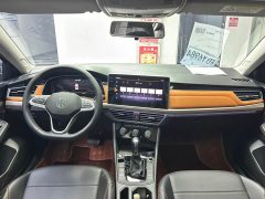 Volkswagen Bora 200TSI DSG Comfort Pro - ფოტო 9