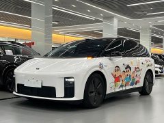 Li Auto i8 Standard Edition - ფოტო 1