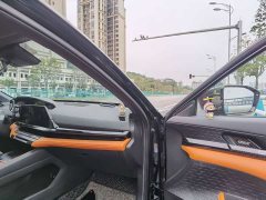 Changan UNI-V 1.5T Sport Edition - ფოტო 13