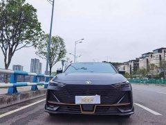 Changan UNI-V 1.5T Sport Edition - ფოტო 2