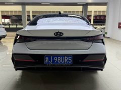 Hyundai Elantra 1.5L CVT GLX Elite - ფოტო 17
