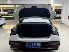 Hyundai Elantra 1.5L CVT GLX Elite - ფოტო 19