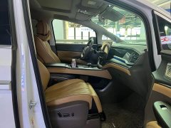 Denza D9 DM-i 970 AWD Premium Edition - ფოტო 4