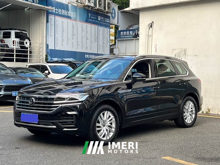 Volkswagen Touareg 2.0TSI Ruishang Edition - ავტომობილი ჩინეთიდან