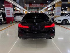 BMW 5 Series Facelift 525Li M Sport Package - фото 13