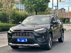 Toyota RAV4 2.0L CVT FWD Fashion Plus - фото 1
