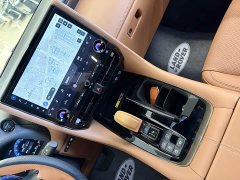 Toyota Alphard Hybrid 2.5L Premium Edition - photo 14