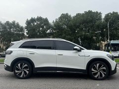 Volkswagen ID.6 CROZZ Standard Range PURE Edition - ფოტო 4