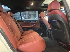 BMW 5 Series 525Li M Sport Package - фото 10