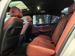 BMW 5 Series 525Li M Sport Package - фото 11