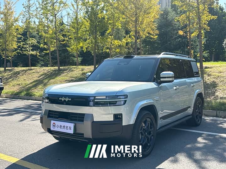 Fangchengbao Titanium 7 190KM Four-Wheel Drive Ultra Edition - автомобиль из Китая