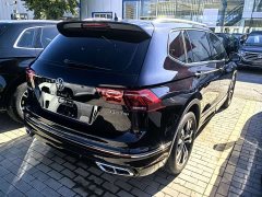 Volkswagen Tiguan L 330TSI Automatic FWD R-Line Comfort Edition - фото 10