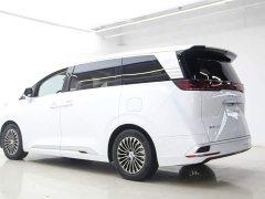 Denza D9 DM-i 1050 Premium - ფოტო 8