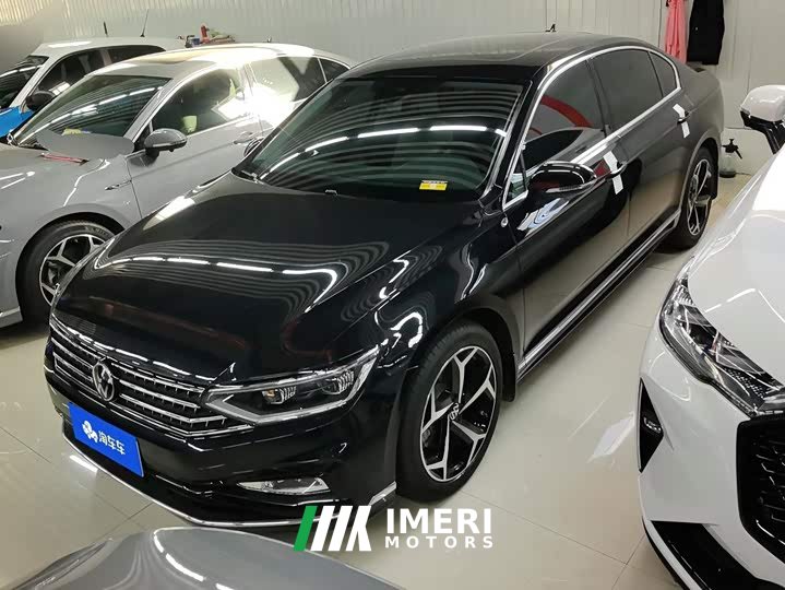 Volkswagen Magotan Zhongxiang 330TSI DSG Luxury