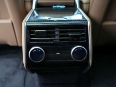 Land Rover Range Rover 3.0L V6 400PS Extended Wheelbase Prestige Edition - фото 17
