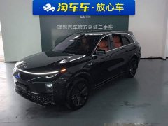 Li Auto L8 Ultra Smart Refresh Edition - фото 1