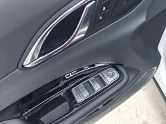 FAW Red Flag HS3 PHEV 117km Dynamic Edition - ფოტო 6