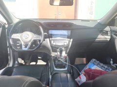 Nissan Qashqai 2.0L FWD Smart Connect Premium Edition - фото 12