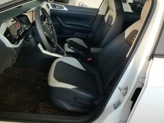 Volkswagen Polo Plus 1.5L Automatic Colorful Tech Edition - photo 9
