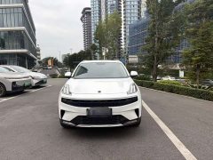 Lynk & Co 06 1.5T Type Plus - ფოტო 2