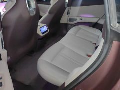 Xiaomi YU7 Four-Wheel Drive Max Edition - ფოტო 11