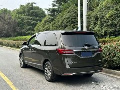 Buick GL8 Land Executive Cabin 652T Smart Luxury - ფოტო 6