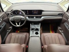 Beijing Ruisheng Wangpai M7 2.0L Automatic Long Wheelbase Creative Enjoy 7-Seater - ფოტო 9